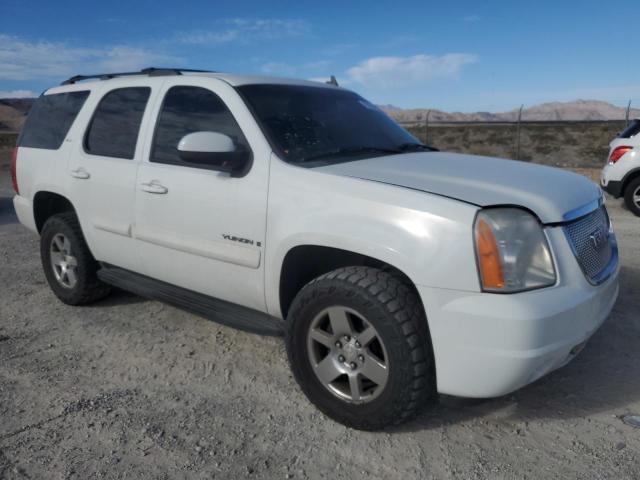 1GKFK13047J377896 - 2007 GMC YUKON WHITE photo 4