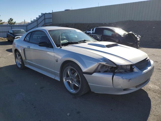 1FAFP42X04F137262 - 2004 FORD MUSTANG GT SILVER photo 4