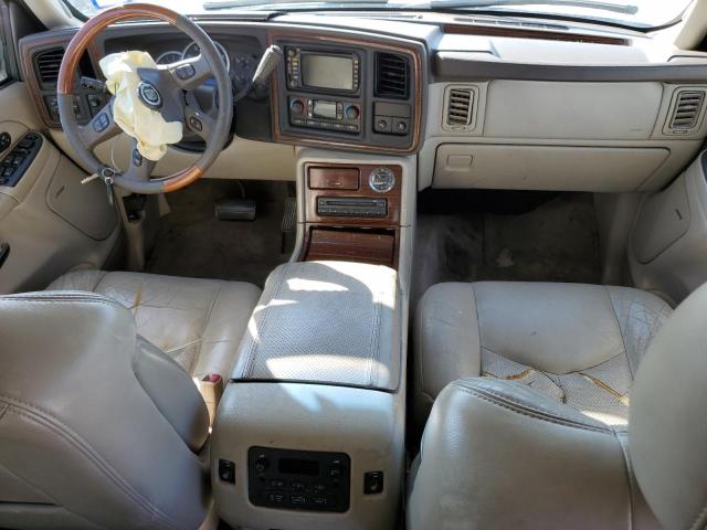 1GYEC63T54R217528 - 2004 CADILLAC ESCALADE LUXURY CREAM photo 8