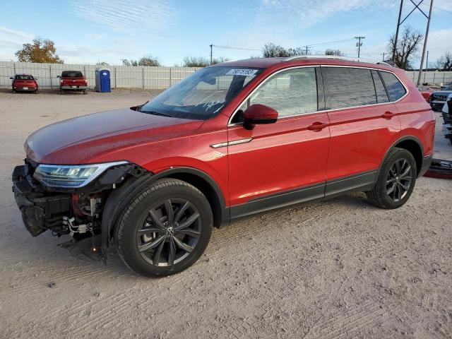 3VV3B7AXXNM061888 - 2022 VOLKSWAGEN TIGUAN SE RED photo 1