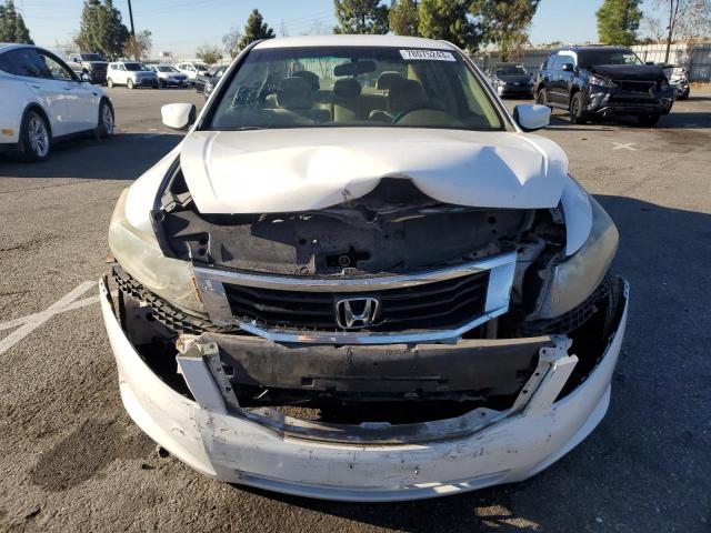 1HGCP2F49AA061987 - 2010 HONDA ACCORD LXP WHITE photo 5