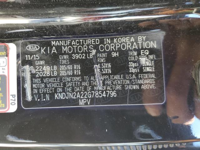 KNDJN2A22G7854796 - 2016 KIA SOUL BLACK photo 12