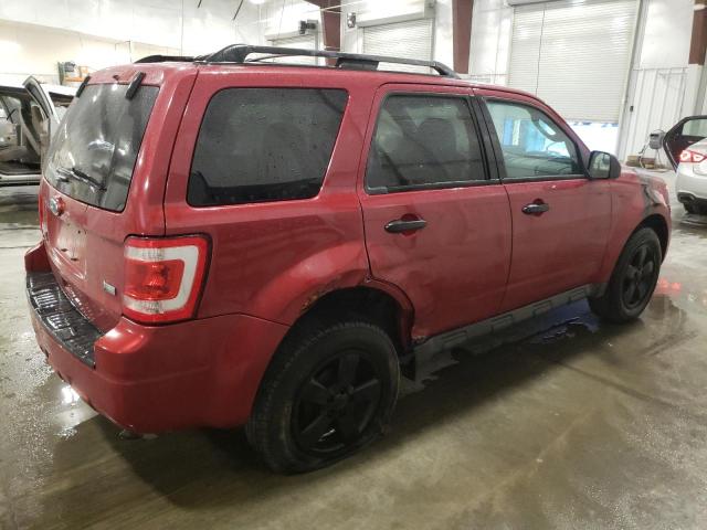 1FMCU9DG1BKA98326 - 2011 FORD ESCAPE XLT RED photo 3