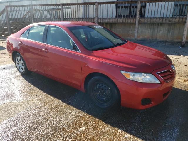 4T1BF3EK1BU727142 - 2011 TOYOTA CAMRY BASE RED photo 4