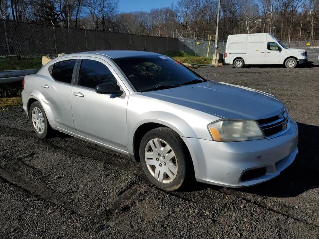 1B3BD4FB3BN541676 - 2011 DODGE AVENGER EXPRESS 银色 照片 4