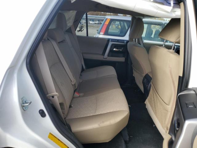 JTEMU5JR3N6014572 - 2022 TOYOTA 4RUNNER SR5/SR5 PREMIUM 白色 照片 11