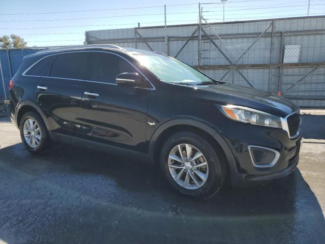 5XYPG4A38GG063541 - 2016 KIA SORENTO LX BLACK photo 4