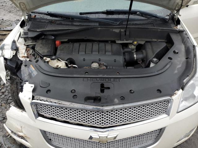 1GNKVLED5BJ123482 - 2011 CHEVROLET TRAVERSE LTZ WHITE photo 12