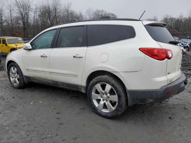 1GNKVLED5BJ123482 - 2011 CHEVROLET TRAVERSE LTZ WHITE photo 2