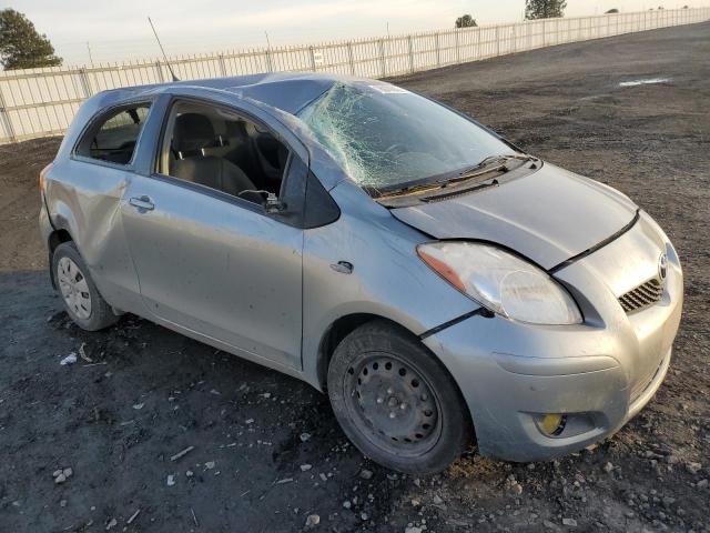 JTDJT903895252234 - 2009 TOYOTA YARIS SILVER photo 4