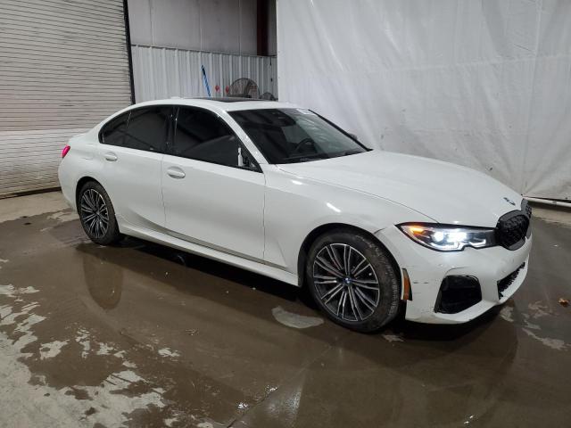 WBA5U9C0XMFK90824 - 2021 BMW M340XI WHITE photo 4