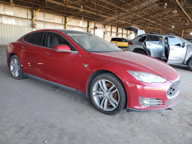 5YJSA1DN5DFP17499 - 2013 TESLA MODEL S RED photo 4