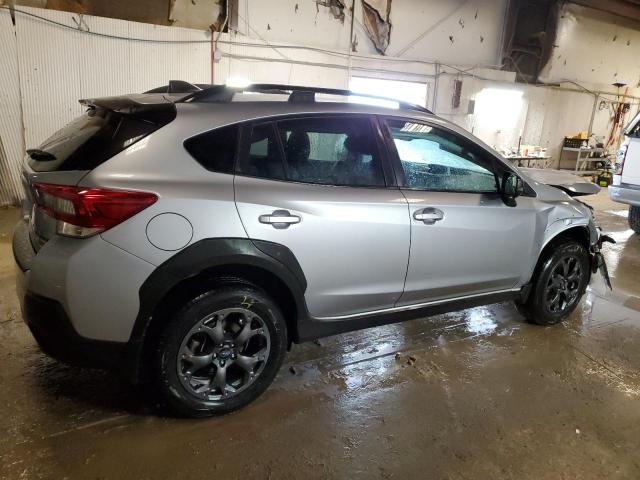 JF2GTHRC5NH216678 - 2022 SUBARU CROSSTREK SPORT SILVER photo 3