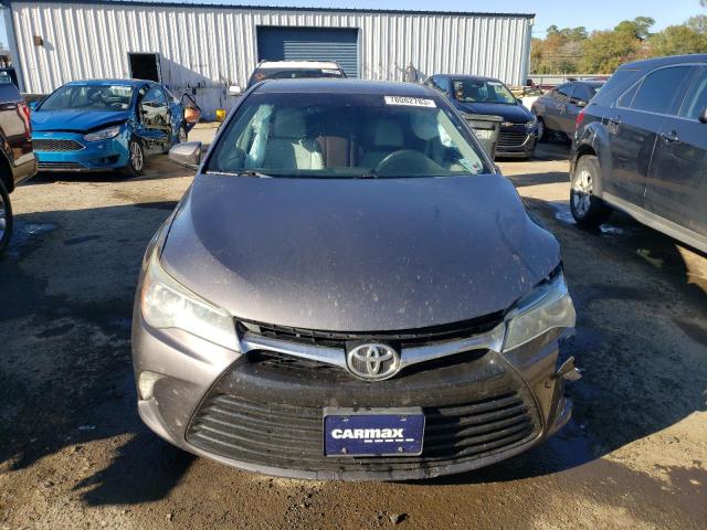 4T4BF1FK9FR470066 - 2015 TOYOTA CAMRY LE GRAY photo 5