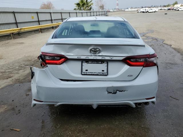 4T1G11AK8RU202586 - 2024 TOYOTA CAMRY SE NIGHT SHADE GRAY photo 6