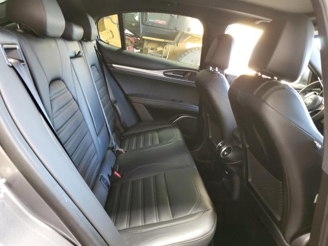 ZASFAKNN2J7B99446 - 2018 ALFA ROMEO STELVIO TI SPORT GRAY photo 11