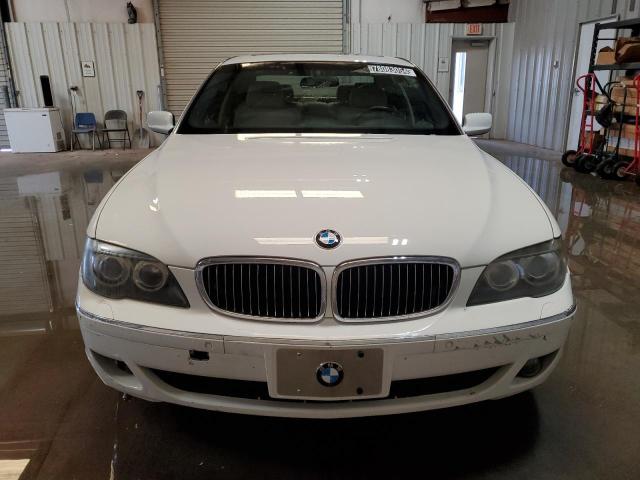 WBAHN83527DT71915 - 2007 BMW 750 WHITE photo 5