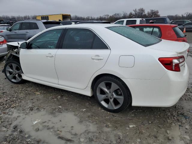 4T1BF1FK5CU632359 - 2012 TOYOTA CAMRY BASE WHITE photo 2