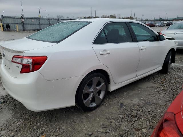 4T1BF1FK5CU632359 - 2012 TOYOTA CAMRY BASE WHITE photo 3