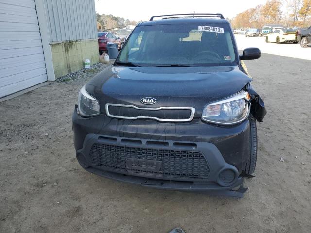 KNDJN2A20G7399429 - 2016 KIA SOUL BLACK photo 5