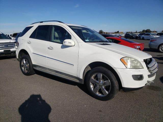 4JGBB86E48A363794 - 2008 MERCEDES-BENZ ML 350 WHITE photo 4