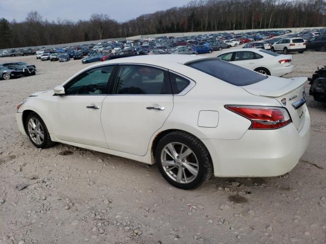 1N4AL3AP7EC167167 - 2014 NISSAN ALTIMA 2.5 WHITE photo 2