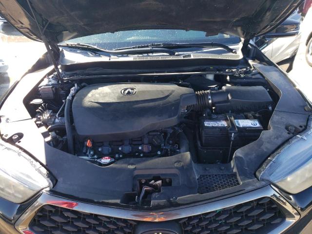 19UUB2F63JA001630 - 2018 ACURA TLX TECH+A BLACK photo 11
