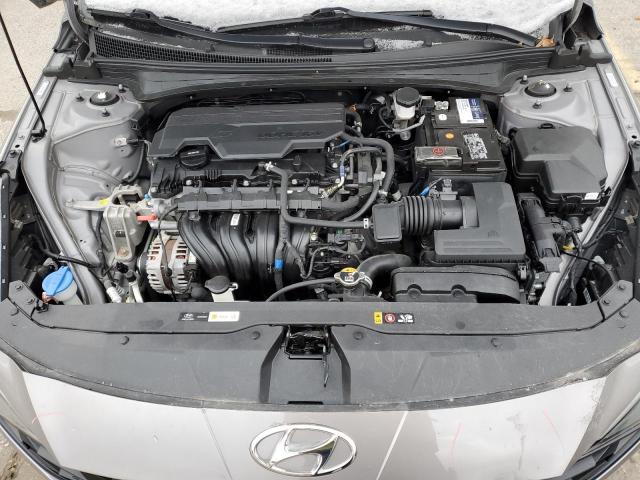 KMHLL4AG5MU150557 - 2021 HYUNDAI ELANTRA SE SILVER photo 11