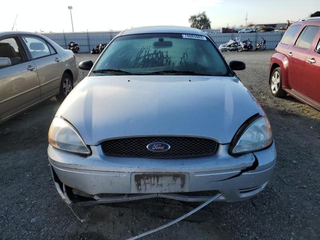 1FAFP53254G163021 - 2004 FORD TAURUS SE SILVER photo 5