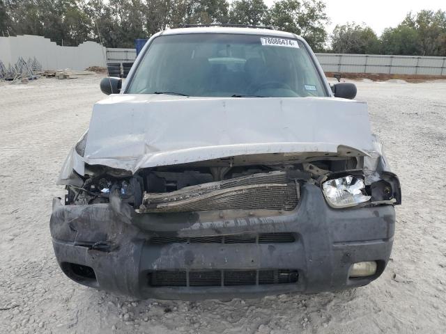 1FMYU03144KA72479 - 2004 FORD ESCAPE XLT SILVER photo 5