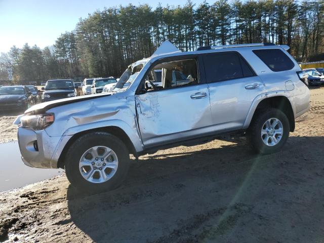 JTEEU5JR3P5282051 - 2023 TOYOTA 4RUNNER SR5 SILVER photo 1