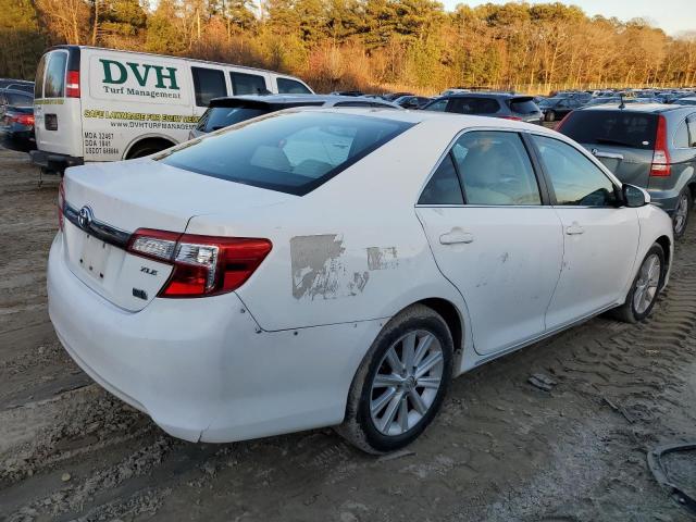 4T1BD1FK0EU104723 - 2014 TOYOTA CAMRY HYBRID WHITE photo 3