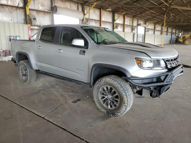 1GCGTEEN5J1243998 - 2018 CHEVROLET COLORADO ZR2 SILVER photo 4