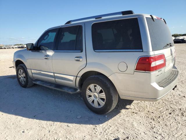 5LMFU28557LJ18153 - 2007 LINCOLN NAVIGATOR TAN photo 2