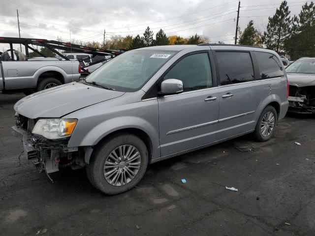 2C4RC1CG8DR756765 - 2013 CHRYSLER TOWN & COU TOURING L SILVER photo 1
