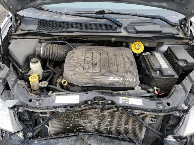 2C4RC1CG8DR756765 - 2013 CHRYSLER TOWN & COU TOURING L SILVER photo 12