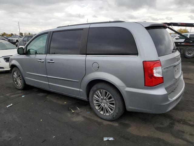 2C4RC1CG8DR756765 - 2013 CHRYSLER TOWN & COU TOURING L SILVER photo 2