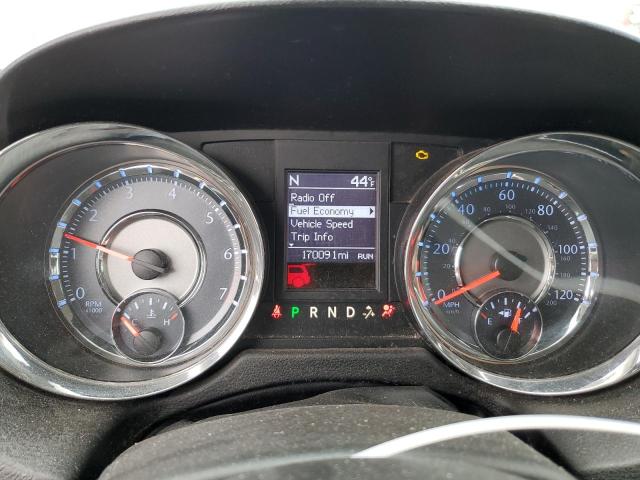 2C4RC1CG8DR756765 - 2013 CHRYSLER TOWN & COU TOURING L SILVER photo 9