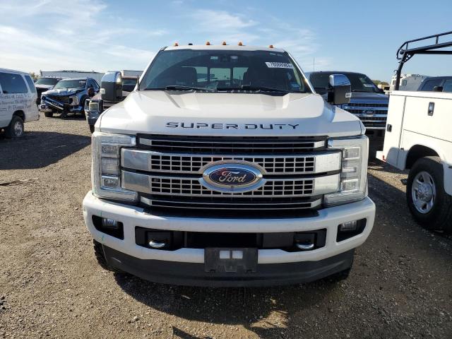 1FT8W3DT9JED04858 - 2018 FORD F350 SUPER DUTY WHITE photo 5