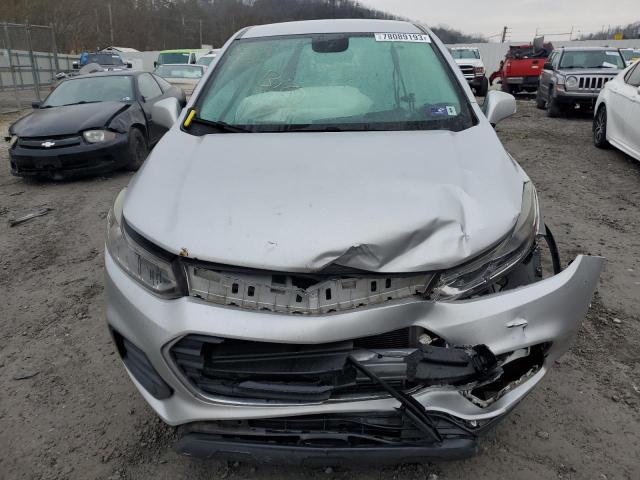 3GNCJKSB9HL133169 - 2017 CHEVROLET TRAX LS SILVER photo 5