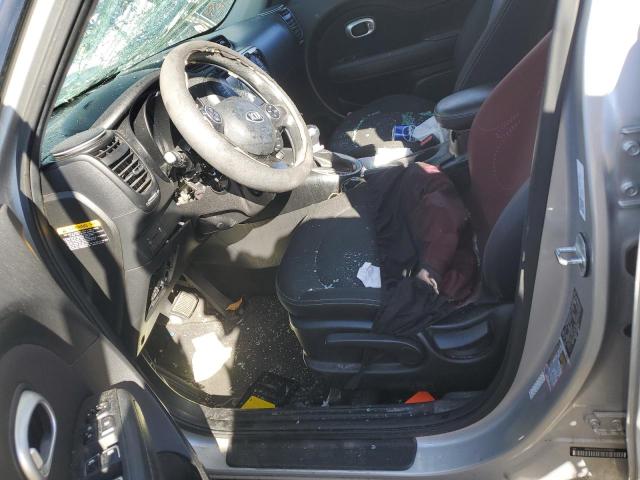 KNDJP3A54J7530850 - 2018 KIA SOUL + SILVER photo 7