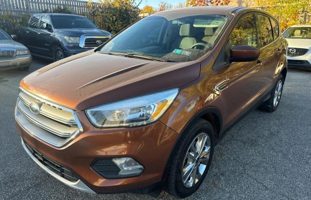 1FMCU9GD0HUC27817 - 2017 FORD ESCAPE SE TAN photo 2