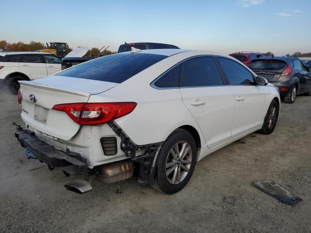 5NPE24AFXGH375014 - 2016 HYUNDAI SONATA SE WHITE photo 3