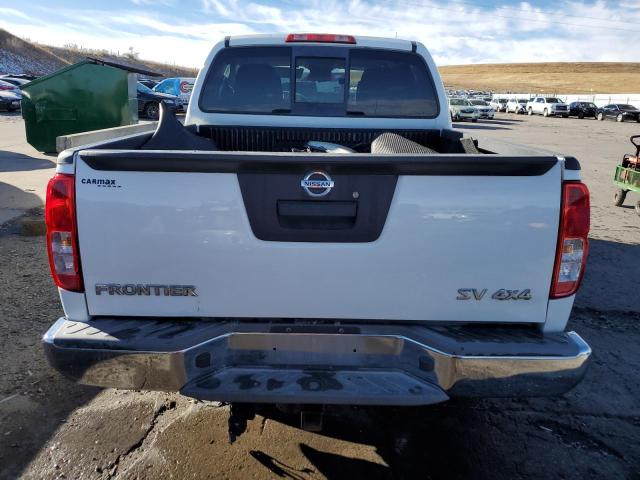 1N6AD0EV9FN741544 - 2015 NISSAN FRONTIER S WHITE photo 6