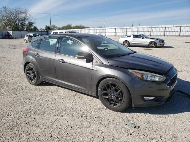 1FADP3K20GL227474 - 2016 FORD FOCUS SE GRAY photo 4