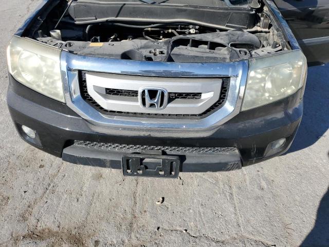 5FNYF4H20AB014059 - 2010 HONDA PILOT LX BLACK photo 12