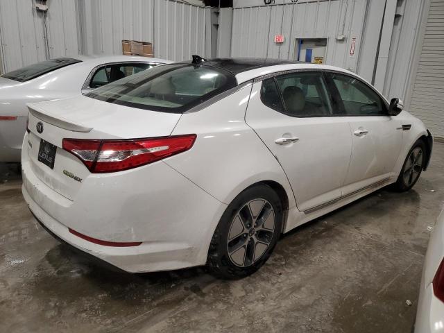 KNAGM4ADXD5041821 - 2013 KIA OPTIMA HYBRID WHITE photo 3