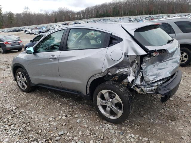 3CZRU6H36JG701338 - 2018 HONDA HR-V LX SILVER photo 2