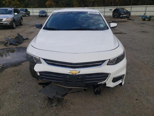 1G1ZD5ST3JF139904 - 2018 CHEVROLET MALIBU LT WHITE photo 5