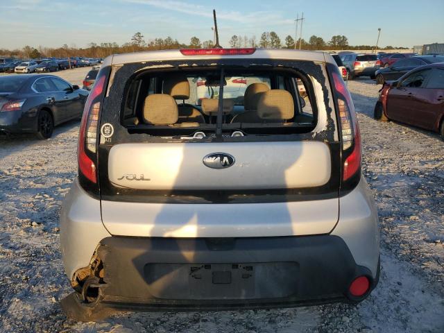 KNDJN2A20E7705297 - 2014 KIA SOUL SILVER photo 6